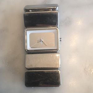 Nixon women’s “The Vega” Shine On